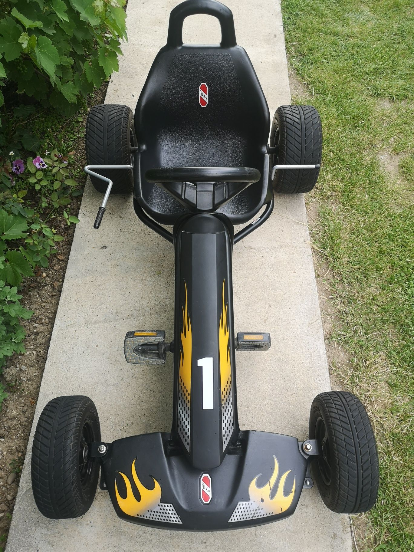 Cart/Kart cu pedale PUKY F1 pentru copii 6 la 12 ani negru