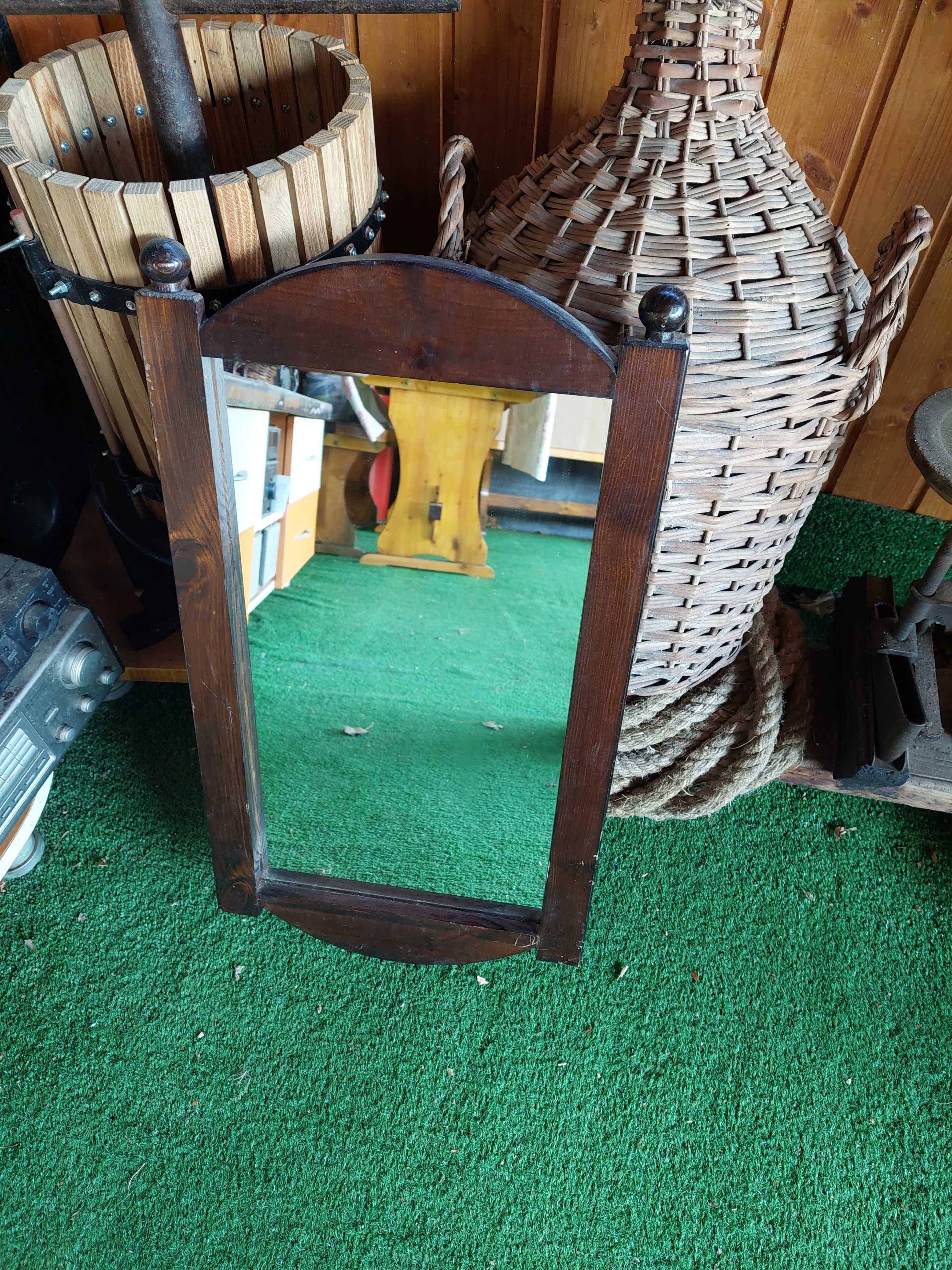 Oglinda Vintage old cu rama de lemn natural lucrata manual