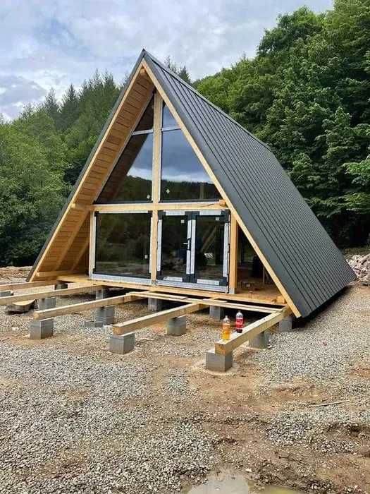 Case moderne modulare, containere locuibile, cabane rustice tip A
