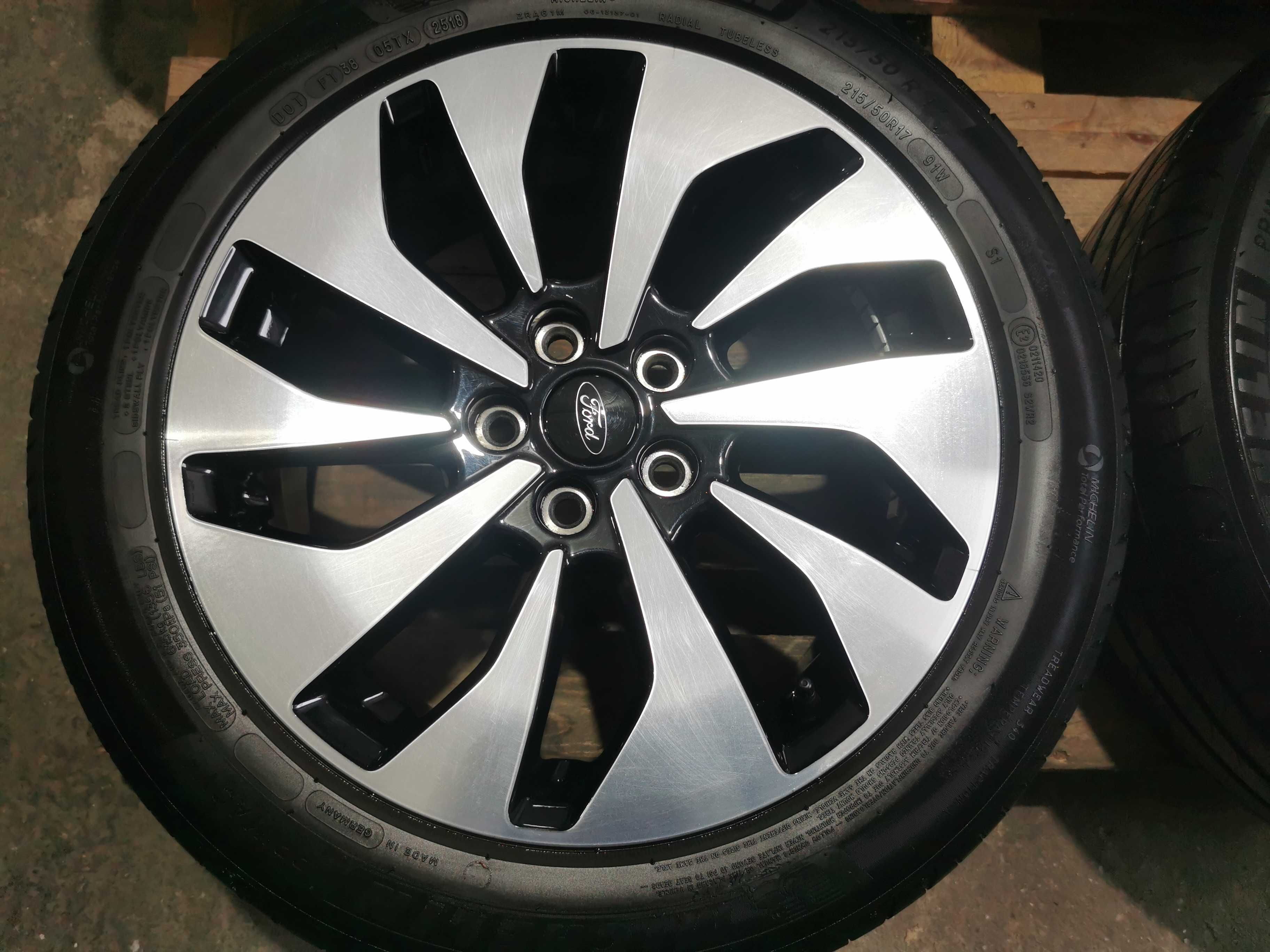 Jante Originale Ford Focus MK4  R. 17 cu anvelope de vara