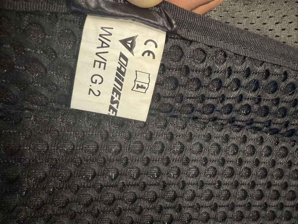 Яке с протектори Dainese 48