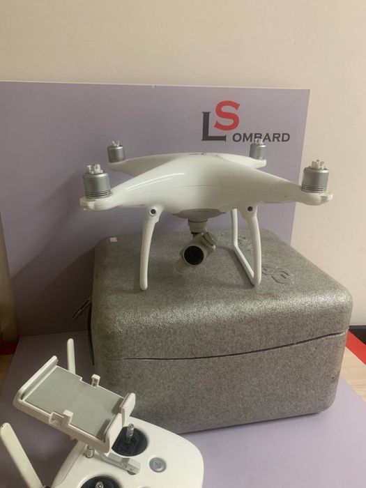 Дрон DJI Phantom 4 / СА21797