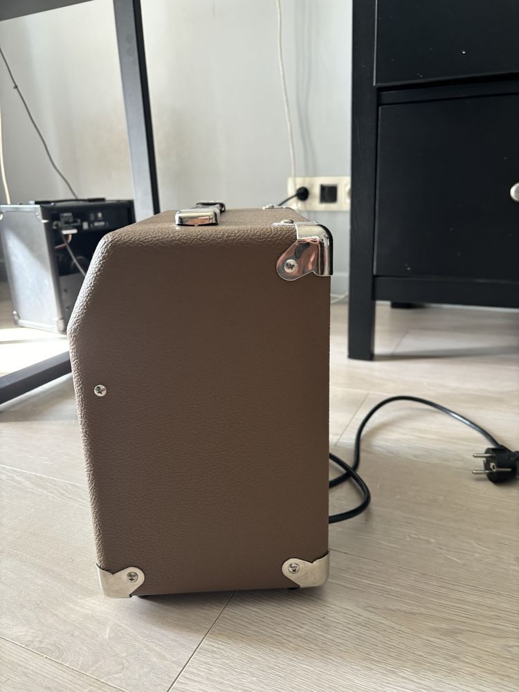 гитарный комбик Fender Acoustasonic 15 Beige