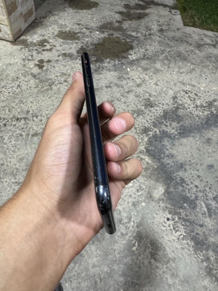 iPhone SE 2020 Sotiladi