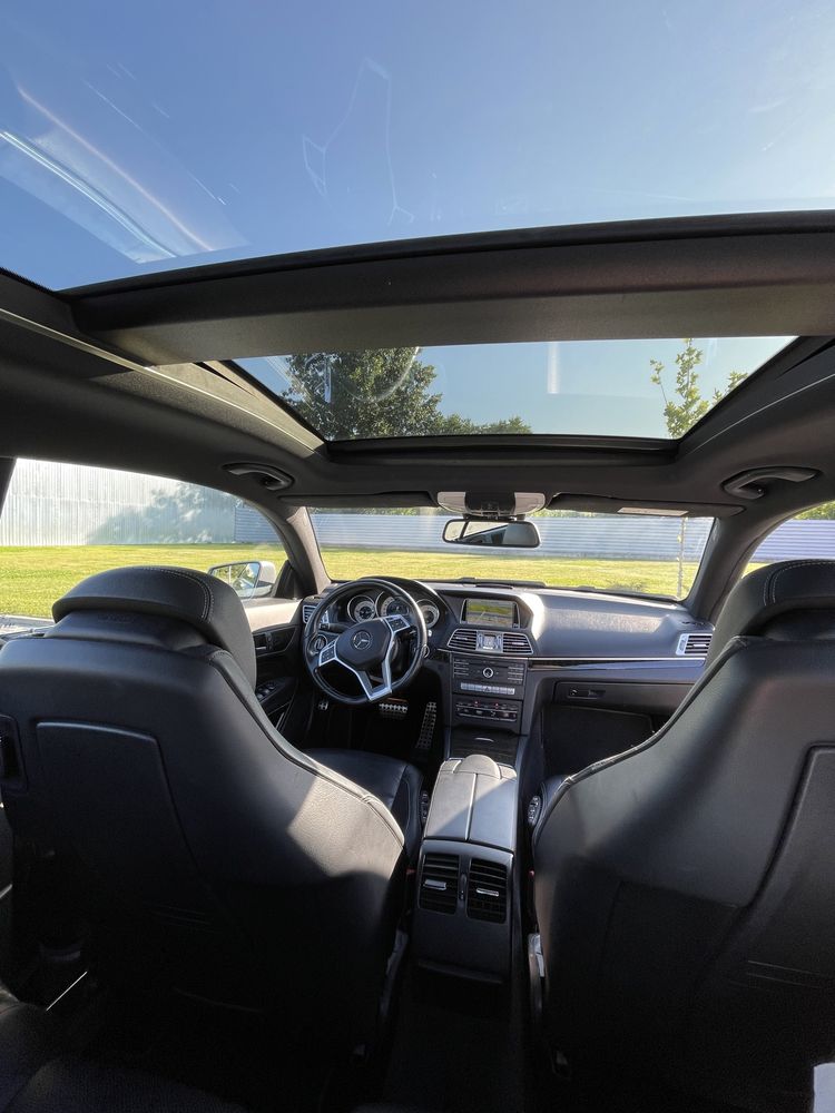 Mercedes E220 C207