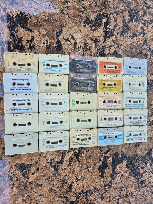 Vând 25 casete audio originale muzica Grecesca 33-45-60 minute Grecia