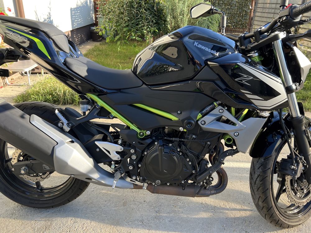 Kawasaki Z400 2021