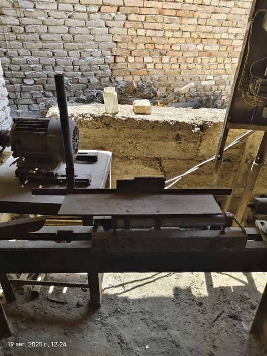 Столярный станок.  Дурадгорлик  бешик  стол стул  киладиган  , ишледи