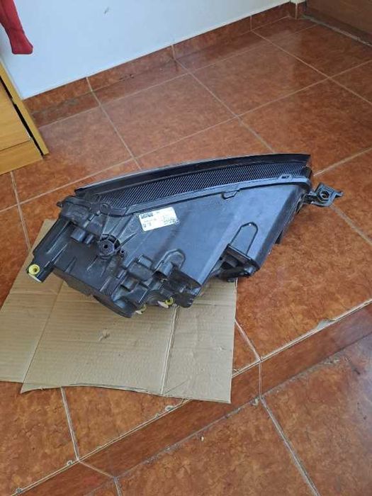 Far stanga Skoda Karoq full led original Europa cod 57B941015F