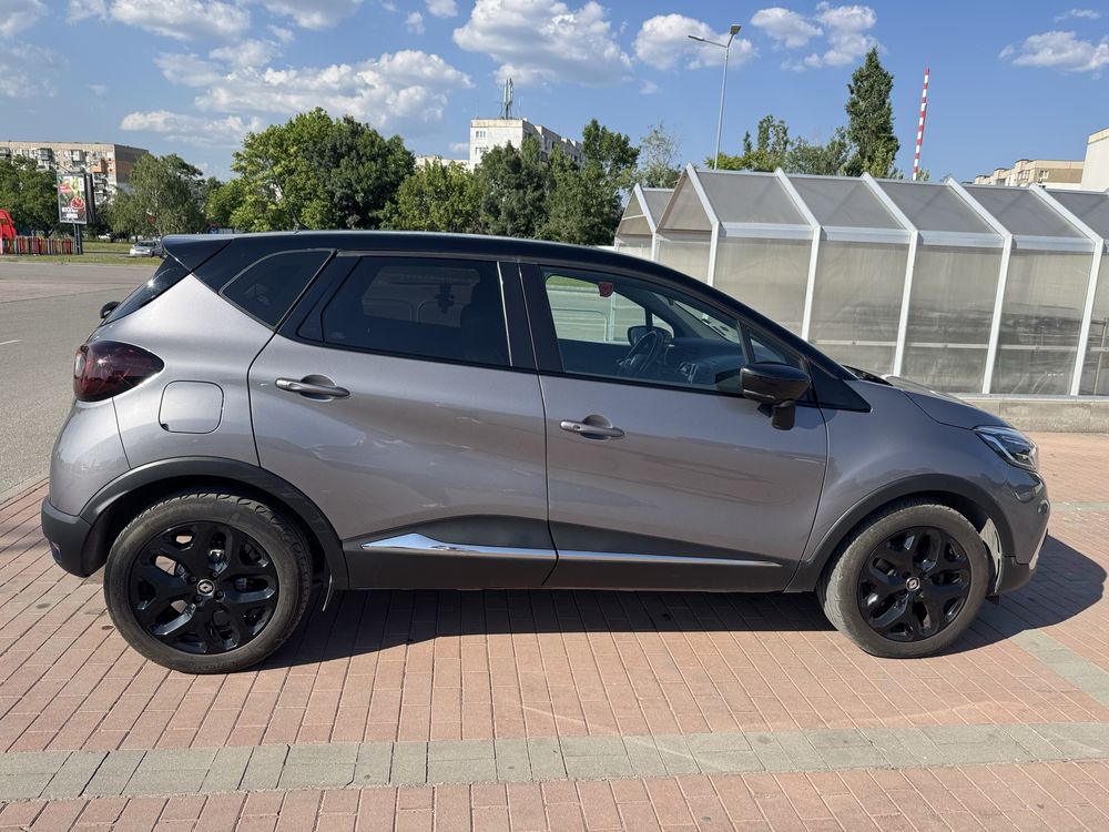 Автомобил Рено Каптюр