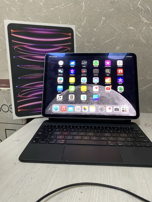 iPad Pro (11-дюймовый) (4-го поколения)