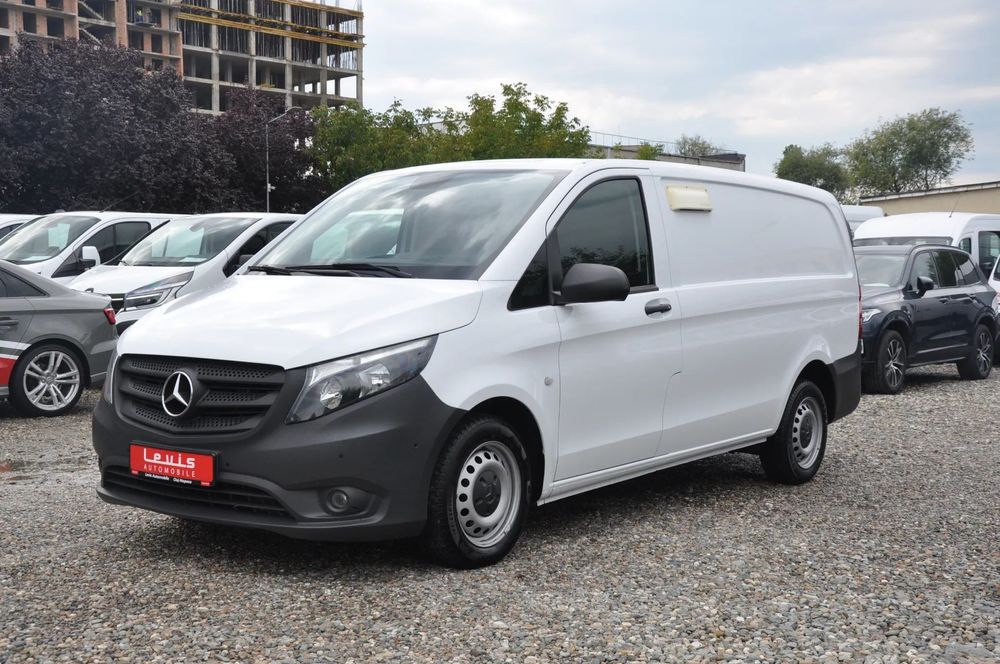 Mercedes-Benz Mercedes-Benz Vito 114 L2H1 Van Automat
