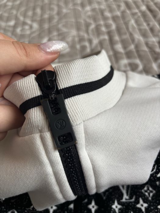 Рокля на Louis Vuitton