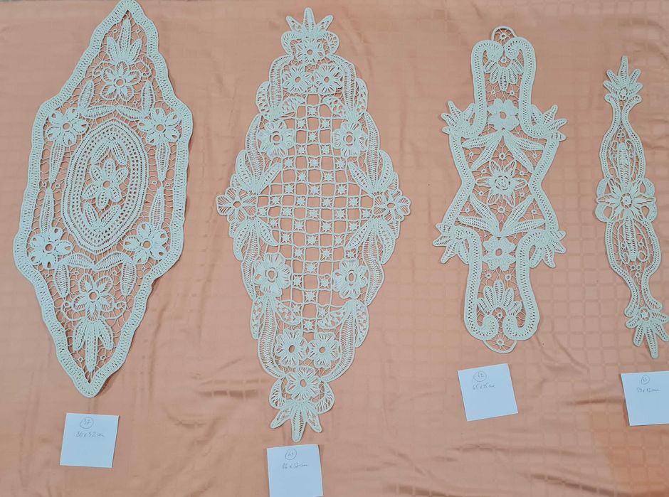 Vand diverse mileuri din macrame