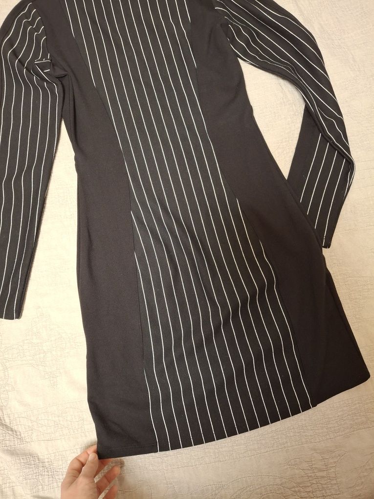 Rochie elastica dama H&M mărimea S/36