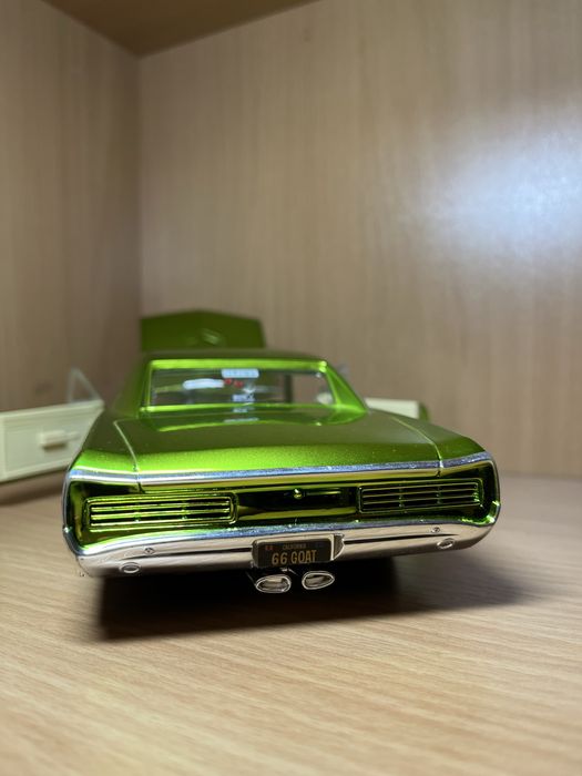 Pontiac GTO 1966 Hot Wheels Classics 1/18