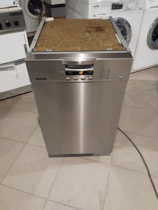 Съдомиялна Miele 45 см. Inox