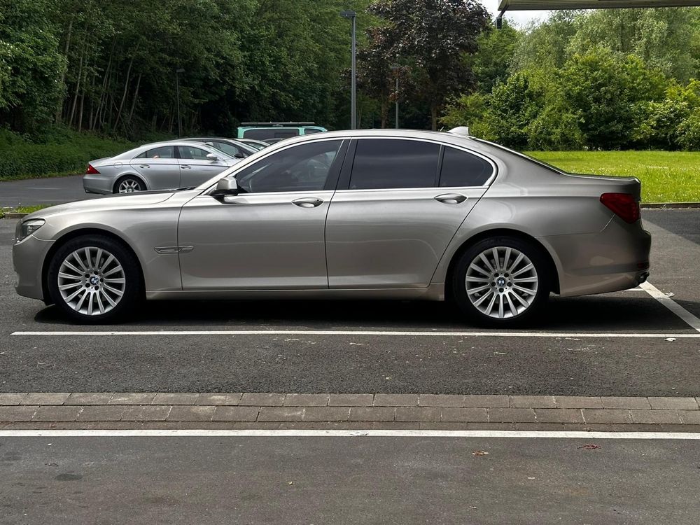 Vand BMW 740d xdrive full optiuni