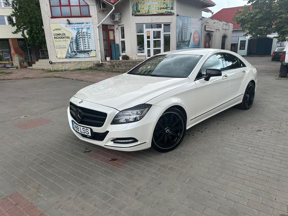 Mercedes Benz CLS- Designo  350CDI/ 4Matic