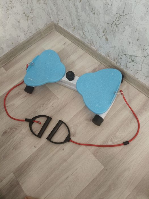 Продам  тренажёр для похудения с поясом