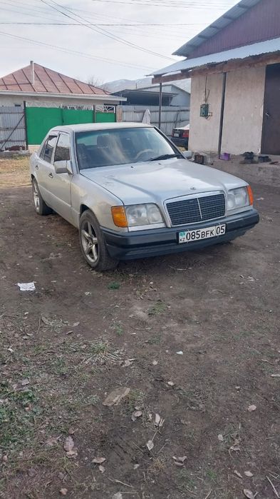 Продам машину срочно