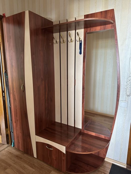 Продам прихожку в