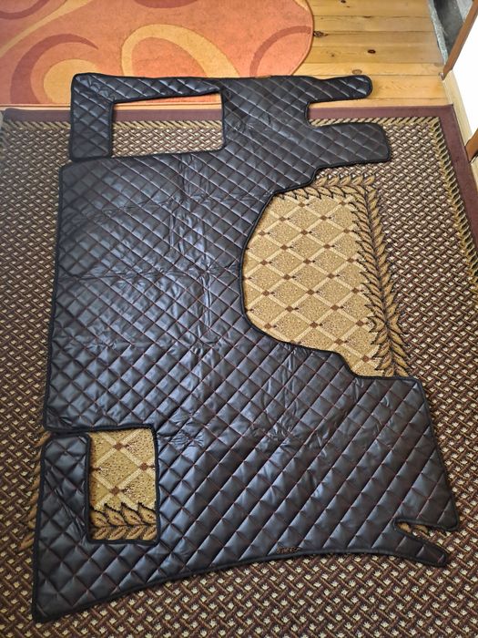 Кожена постелка за  Mercedes actros MP4