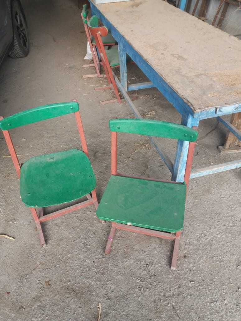 Продаются стулья садовые