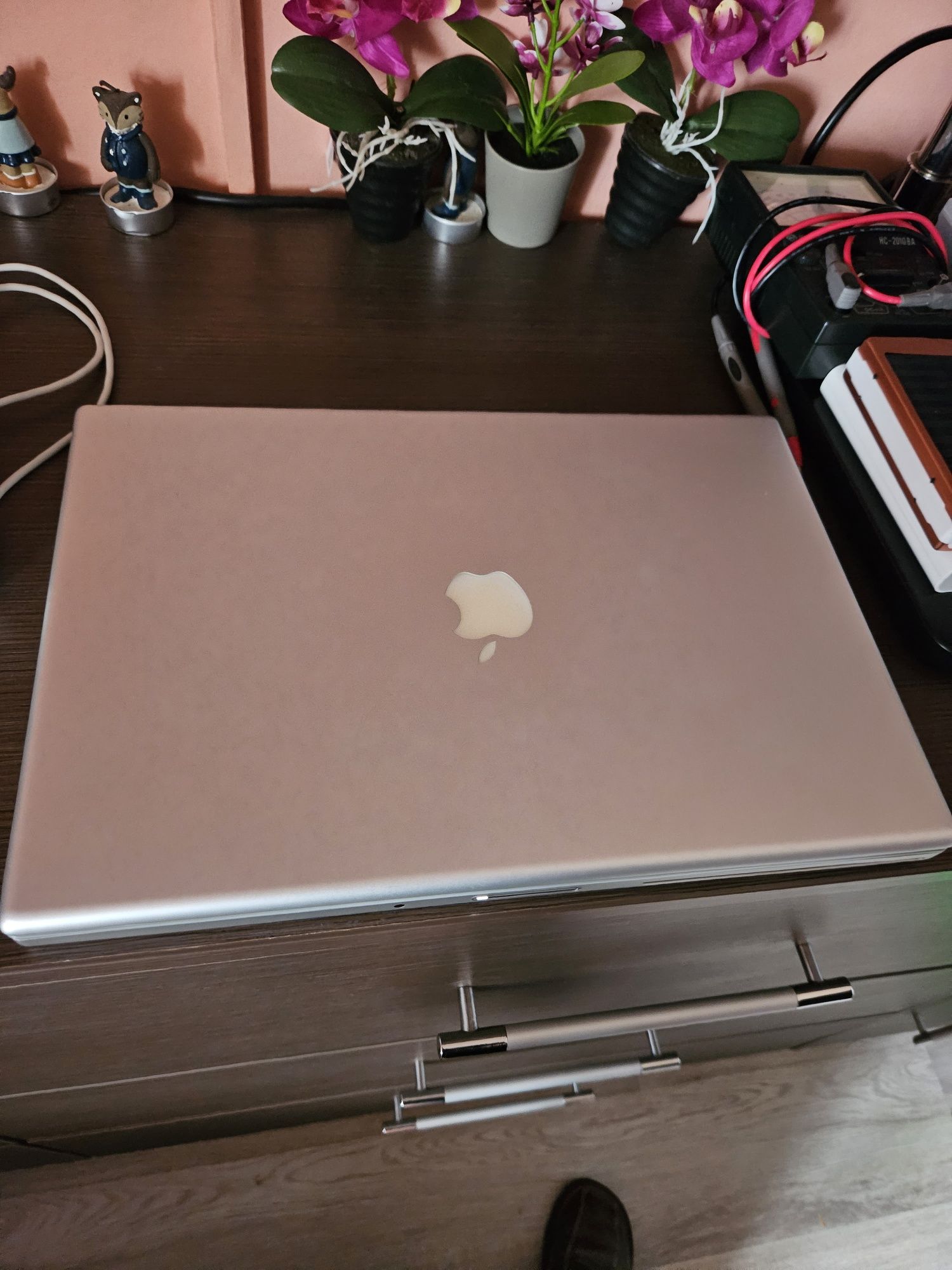 MacBook pro model a1260