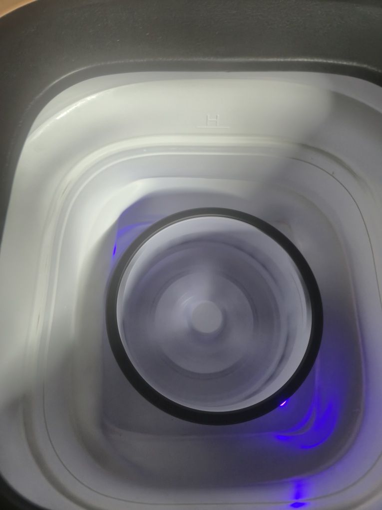 Xiaomi XPB08-F2 Moyu Сгъваема мини пералня с UV дезинфектант и кошница