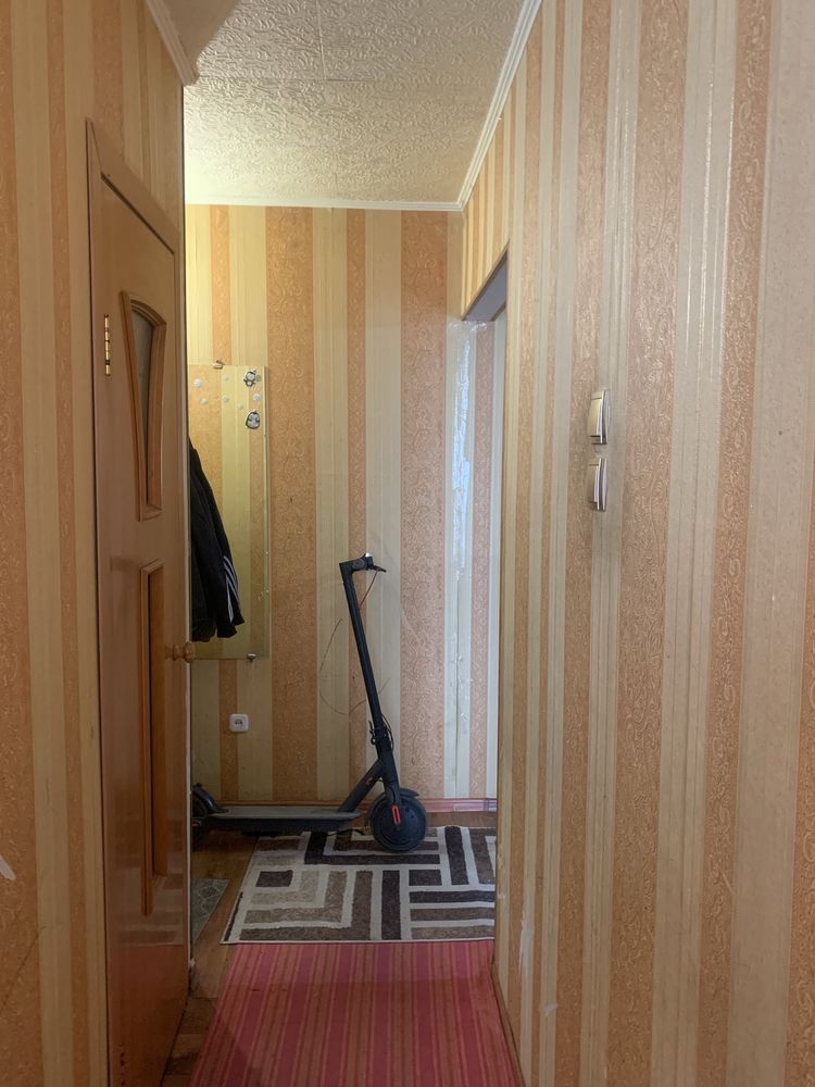 Продается 2-х комнатная кв. на 5 микрорайоне (ул. Абая)