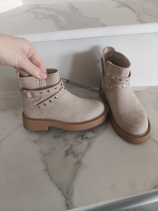 Vând botine fetițe noi, Nr.27