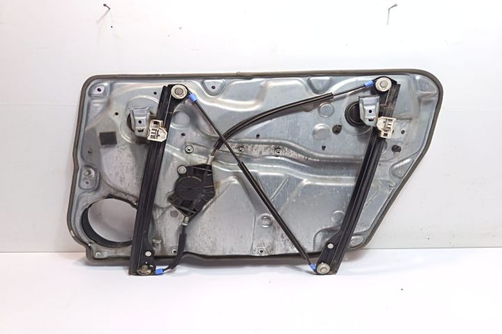 Macara geam fata stanga electrica 3B1837461 Volkswagen VW Passat B5