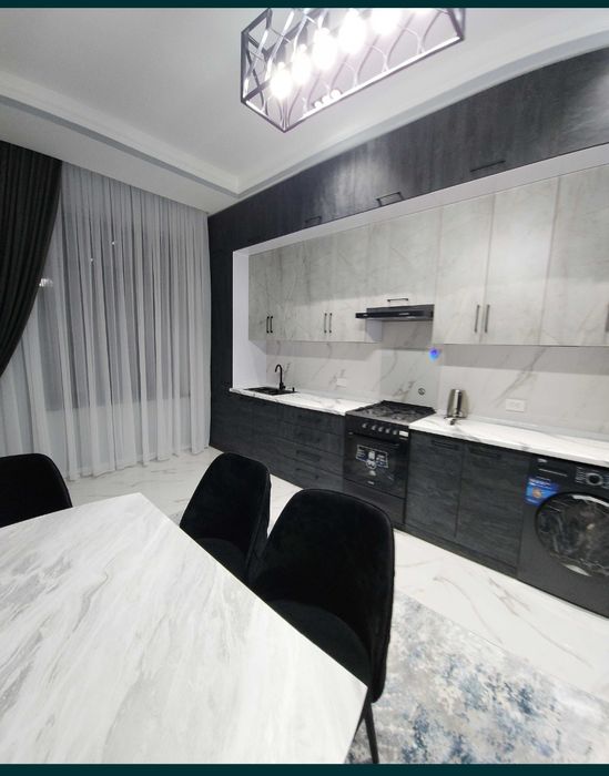 сдается 2 комнатная квартира в центре города