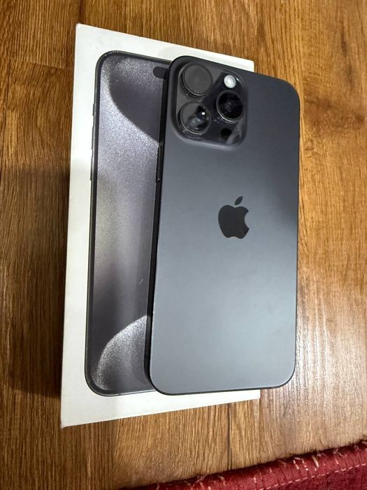 Телефон iPhone 15 pro max