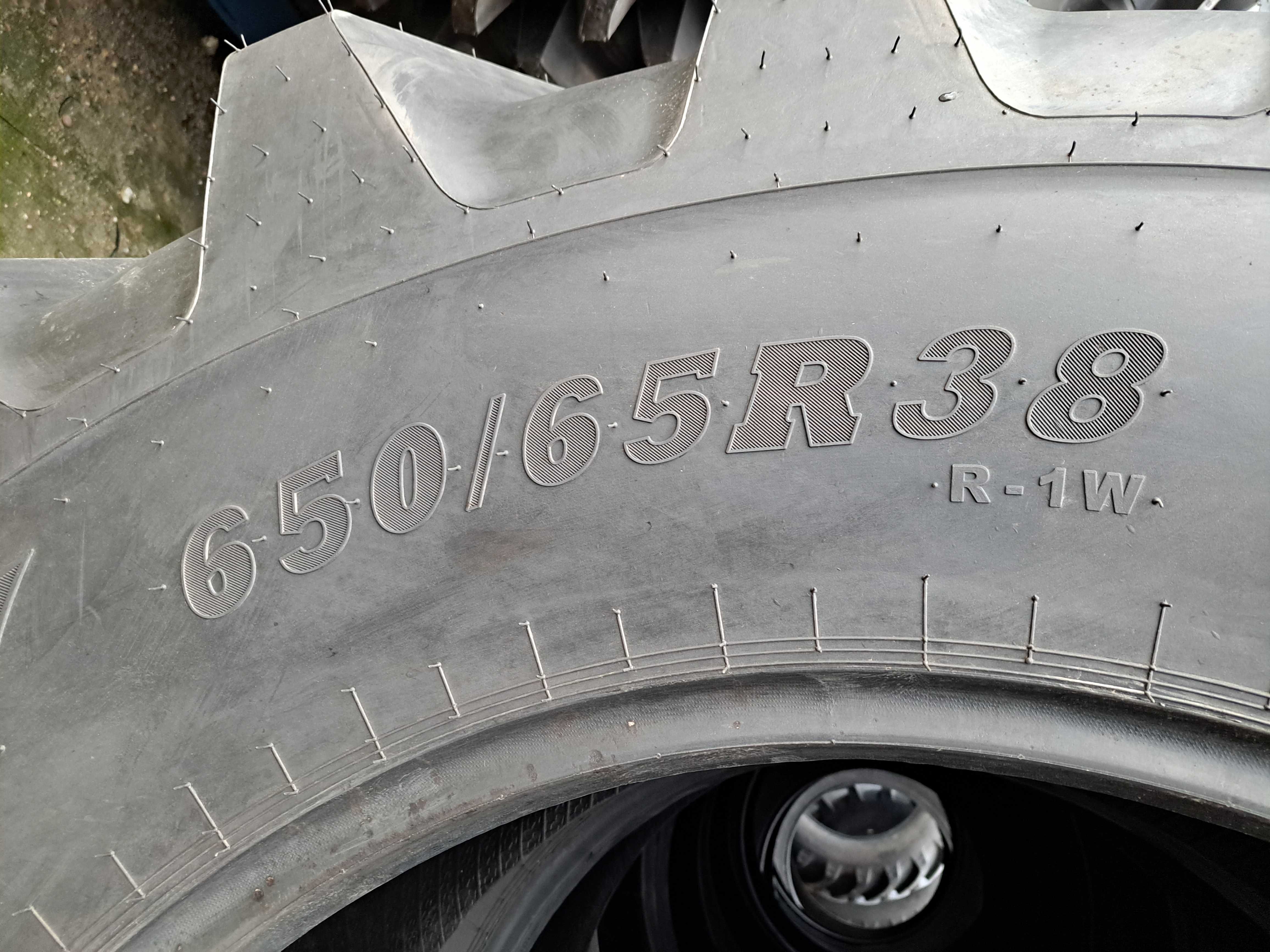 Cauciucuri noi tractor 650/65 R38 MRL made in India anvelope FENDT