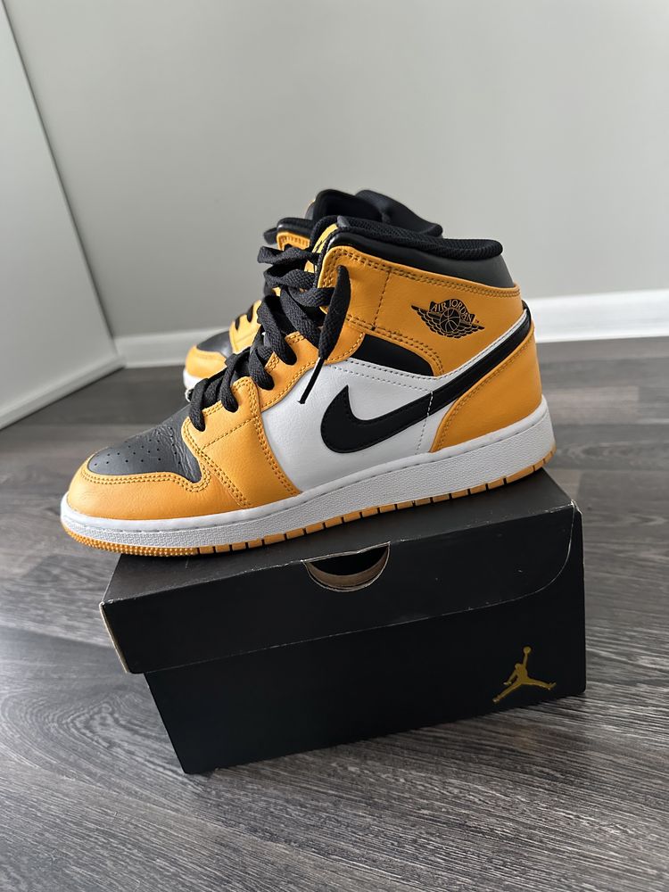 Обувки Nike jordan 1 taxi