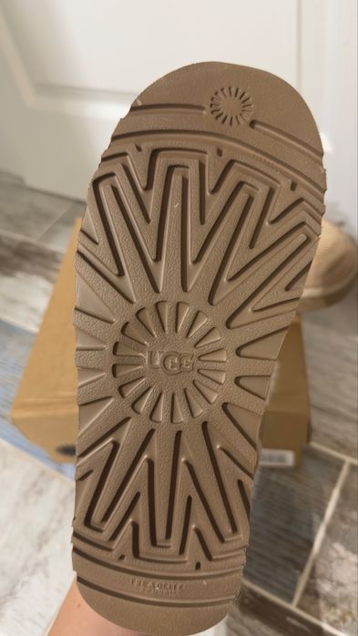 Ugg Lowmel 38 дамски зимни обувки