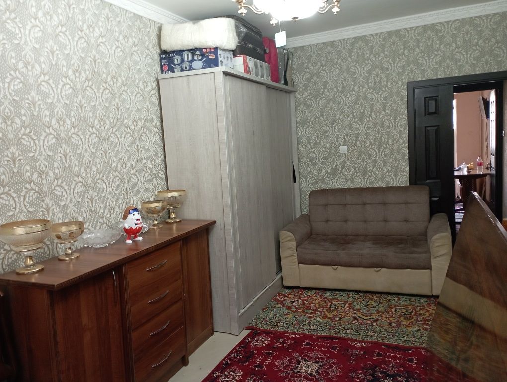 Срочно продается квартира на Карасу 6   2/4/4