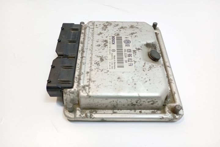 ECU  Calculator Motor 038906012FA Volkswagen VW Bora prima generatie