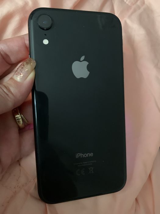 IPhon xr ca nou impecabil  functioneaza 10/10 baterie 99%.