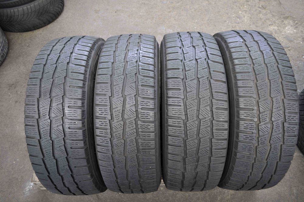 SET 4 Anvelope Iarna 215/60 R17C MICHELIN Agilis Alpin 109/107T