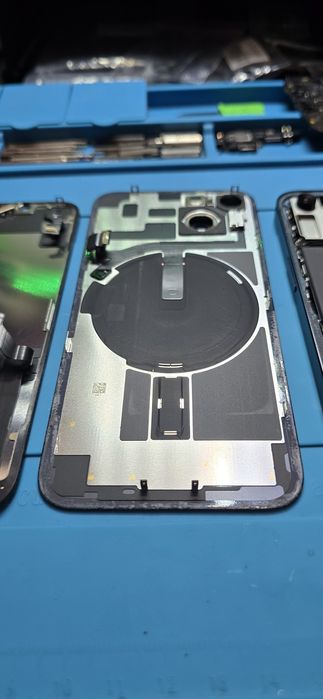 iPhone 14 -Piese- Display - Capac - Baterie - Ramă ORIGINALE