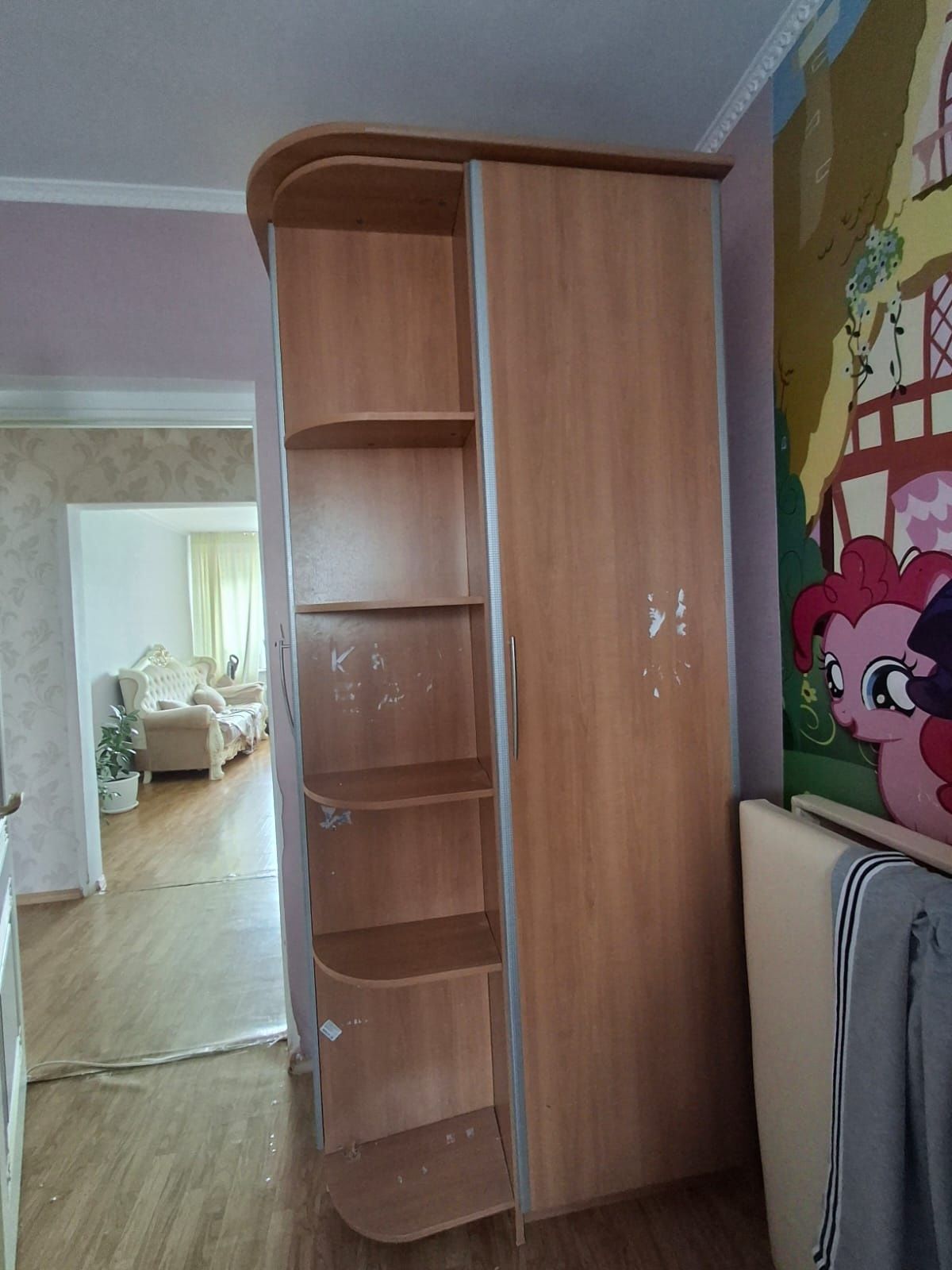 Детский шкаф б/у
