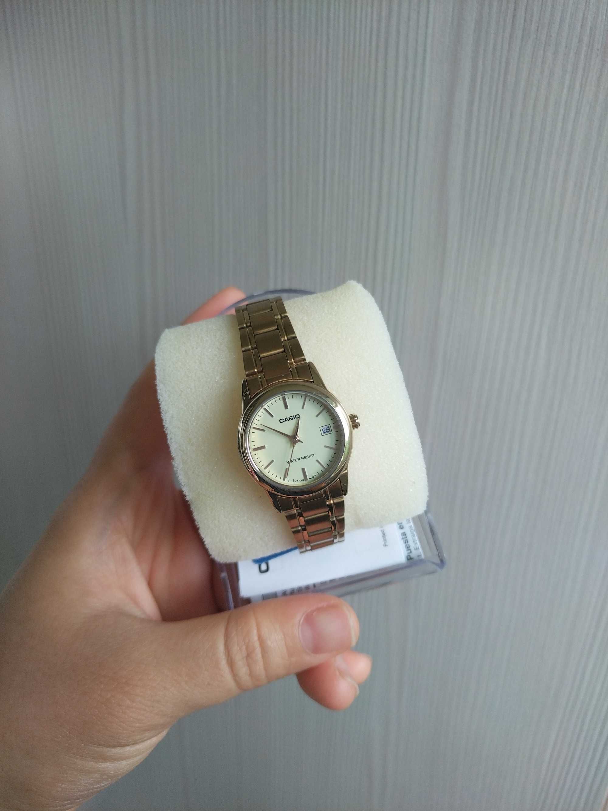 Часы CASIO сталь