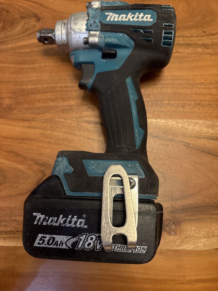 Акумулаторен гайковерт Makita DTW300