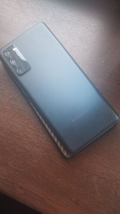 Samsung s20 fe обмен