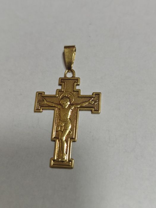 Cruce aur 18k 4.68gr (r)
