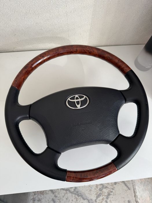 Продам руль от Prado 120