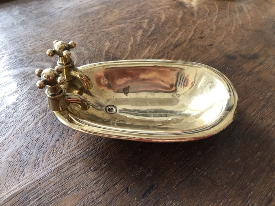 Sapuniera miniatura pt baia copiilor din alama fabricata in Italia